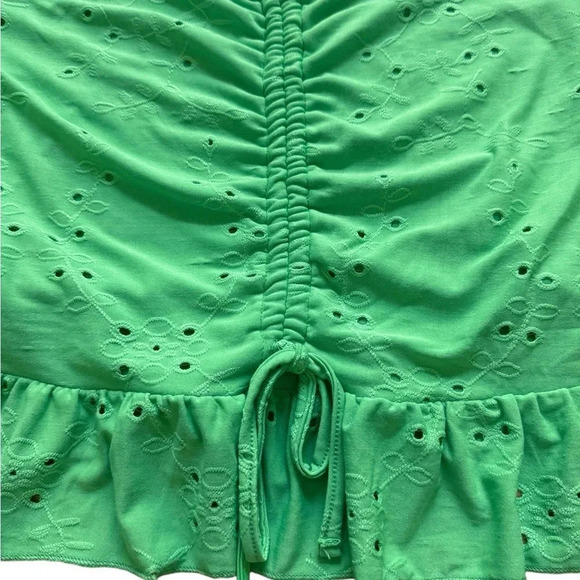 Vero Moda Green Crop Top Tank Eyelet Spaghetti Straps smocked ruffle Size L - Picture 7 of 10